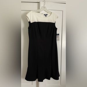 Chaps Cocktail dress. NWT Black & Creamy White